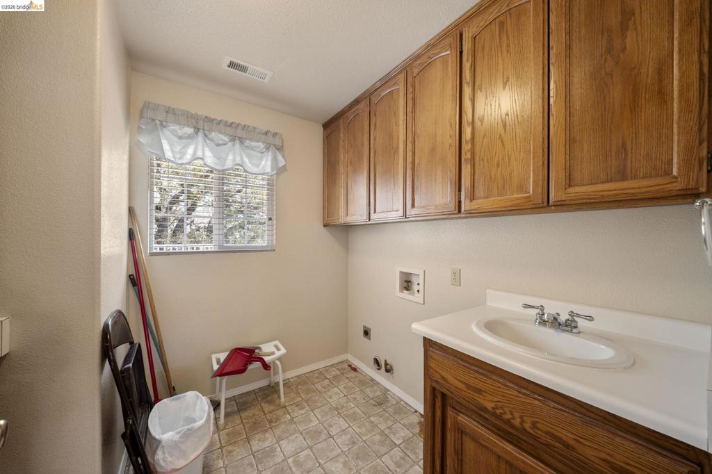 9729 Rastro Way Property Photo 16
