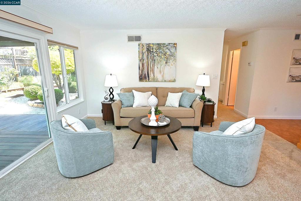 3438 Loreto Dr. Property Photo 20