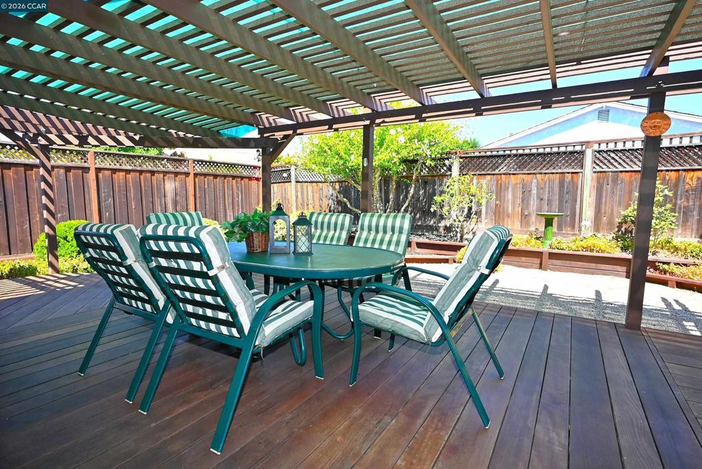 3438 Loreto Dr. Property Photo 31