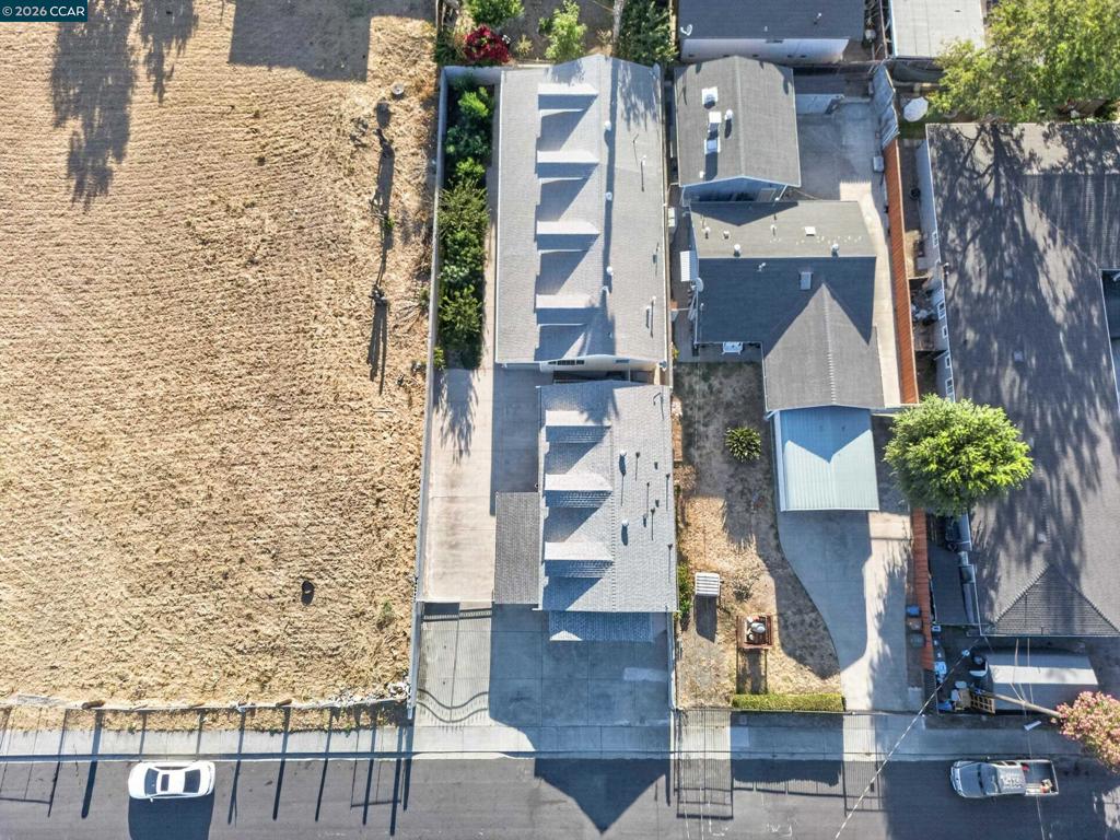 29 Solano Ave Property Photo 2