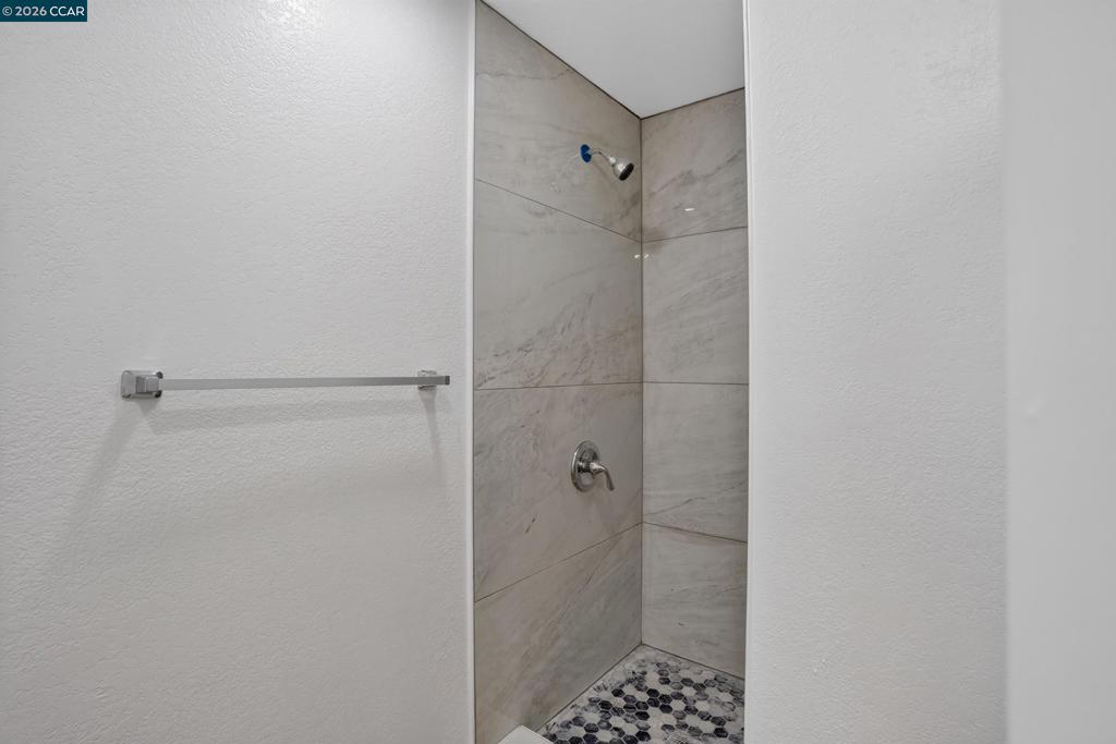 29 Solano Ave Property Photo 19