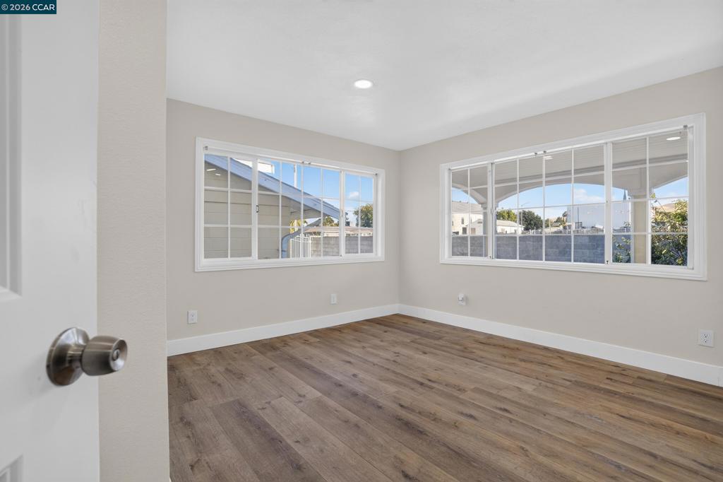 29 Solano Ave Property Photo 53