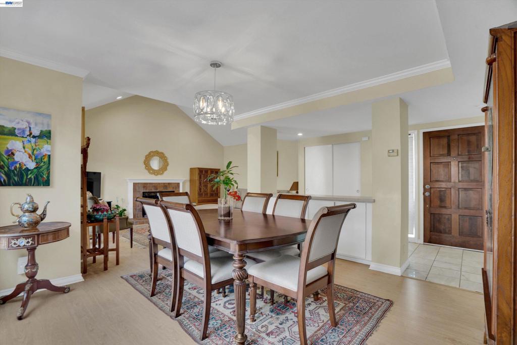 2023 Los Gatos Almaden Rd Property Photo 28