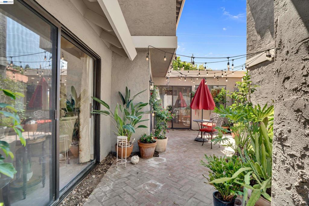 2023 Los Gatos Almaden Rd Property Photo 33