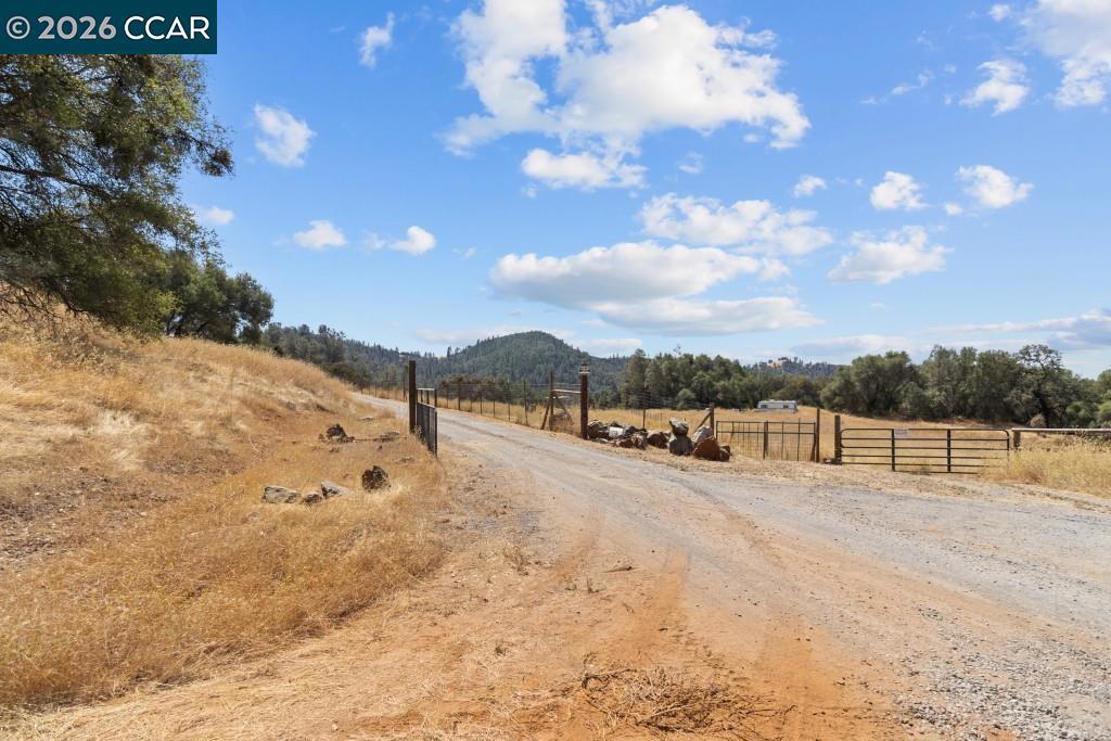 Magic Ring Rd Property Photo 1