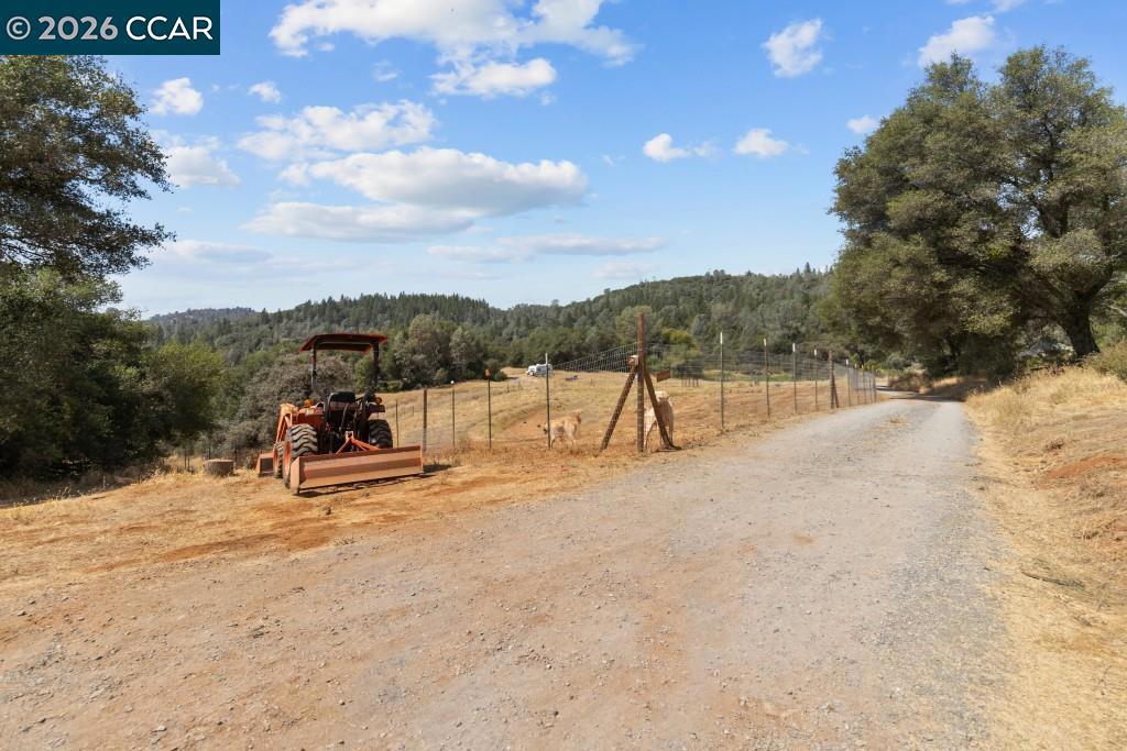 Magic Ring Rd Property Photo 3