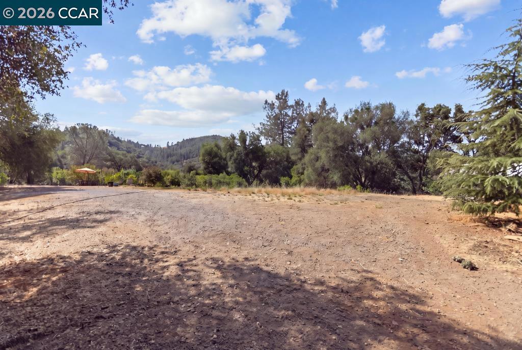 Magic Ring Rd Property Photo 7