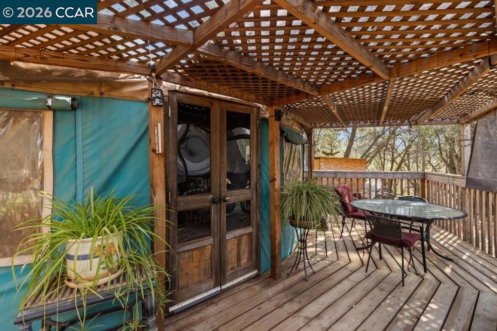 Magic Ring Rd Property Photo 9