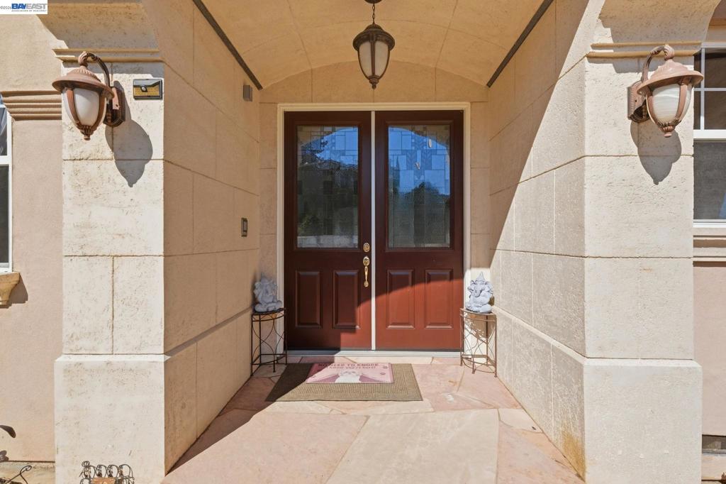 1769 Carmel Ct Property Photo 6