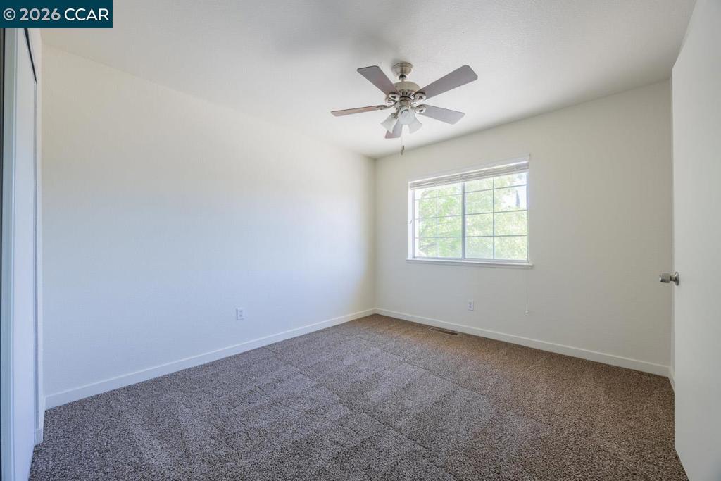 4540 Knollpark Cir Property Photo 11