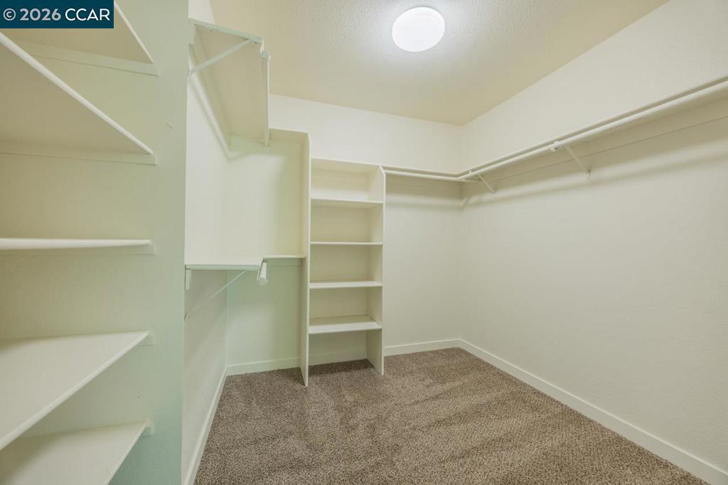 4540 Knollpark Cir Property Photo 15