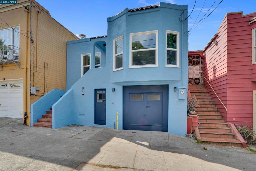 121 S Parkview Ave Property Photo 1