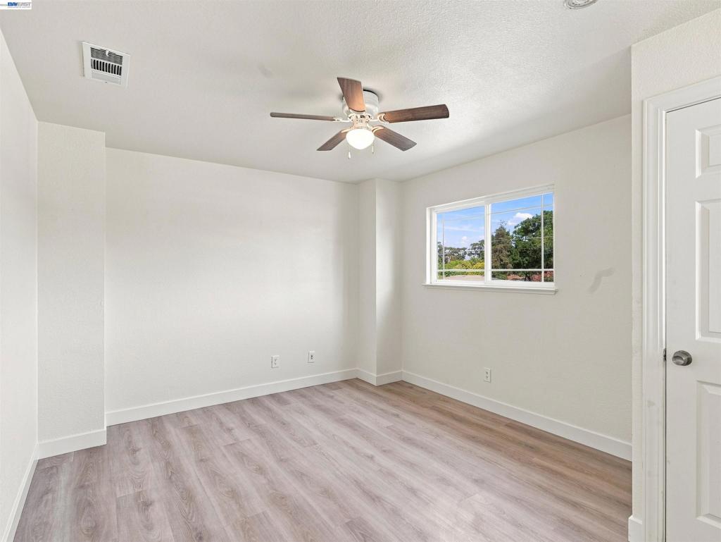 112 Jimno Ave Property Photo 17