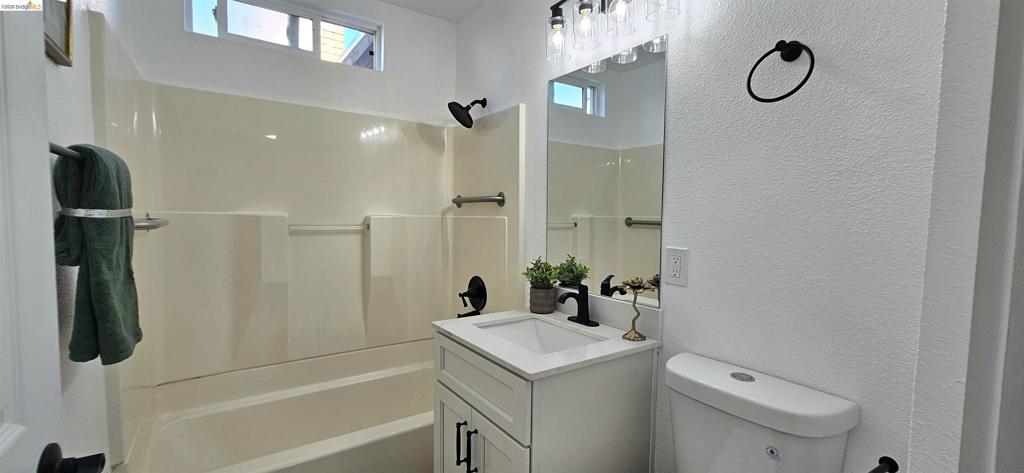 89 Bruno Ave Property Photo 10