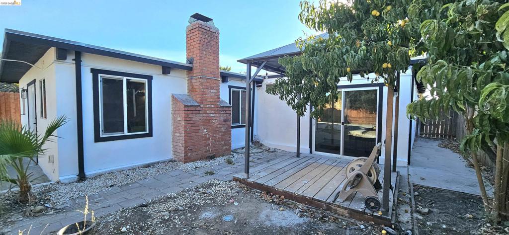 89 Bruno Ave Property Photo 23