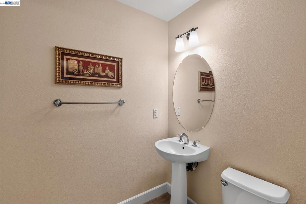 1071 Konstanz Ter Property Photo 12