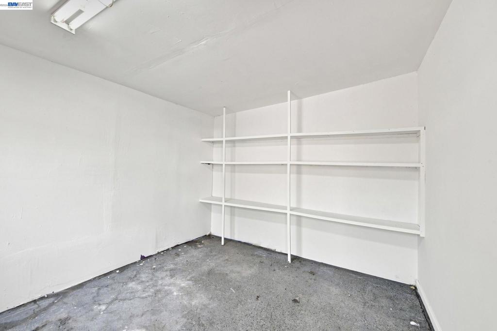 2241 Kelly St Property Photo 31