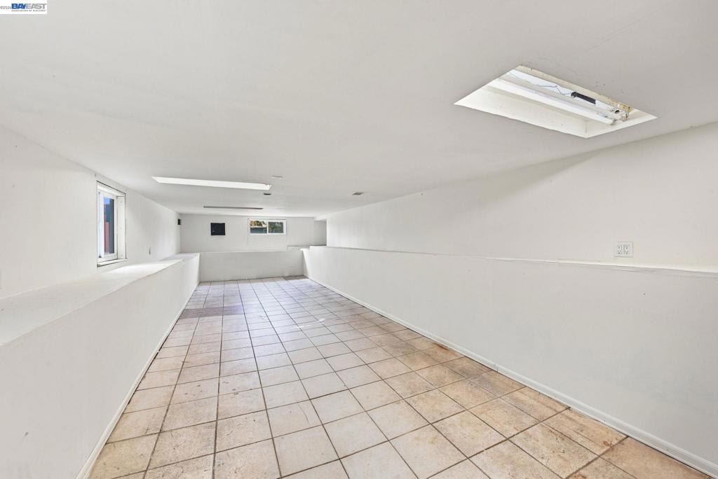 2241 Kelly St Property Photo 34