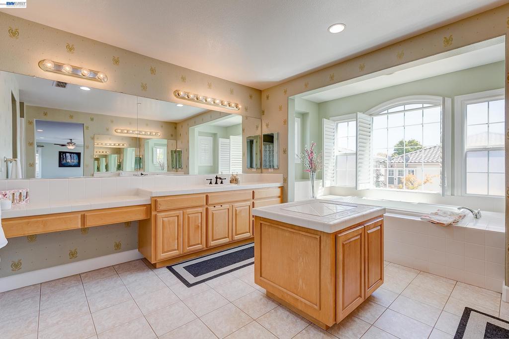 4951 Grayhawk Ct Property Photo 50