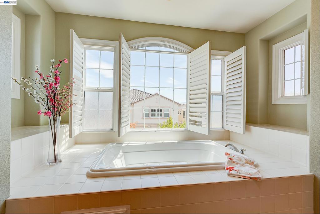 4951 Grayhawk Ct Property Photo 53