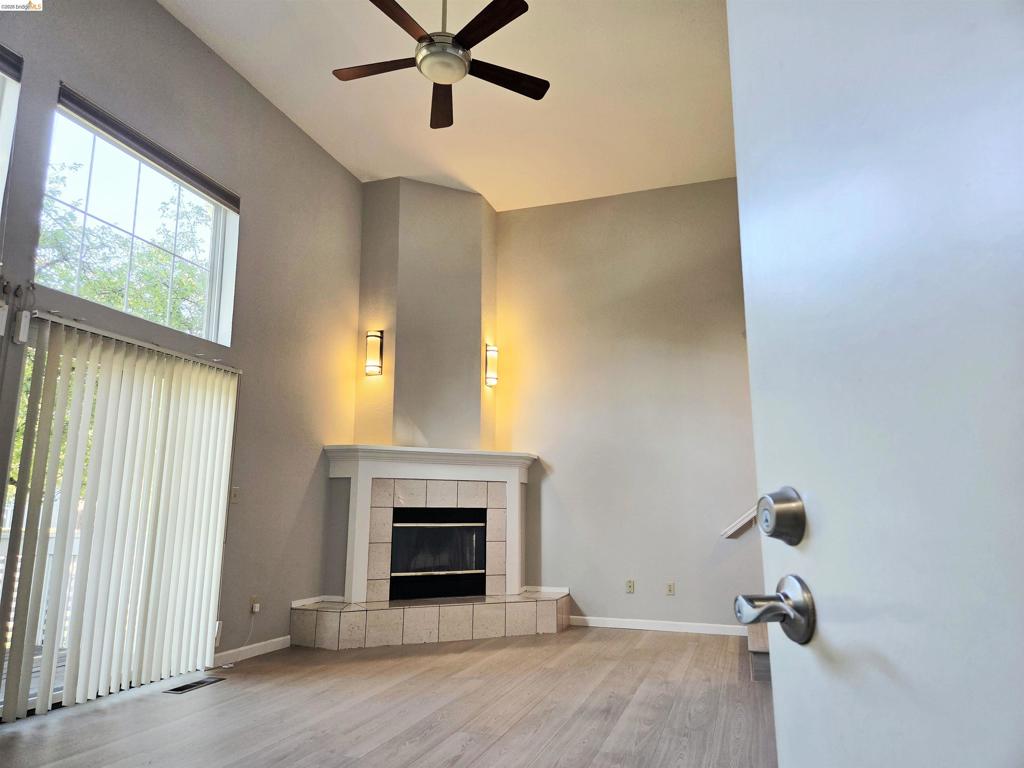 1107 Outrigger Lane Property Photo 13