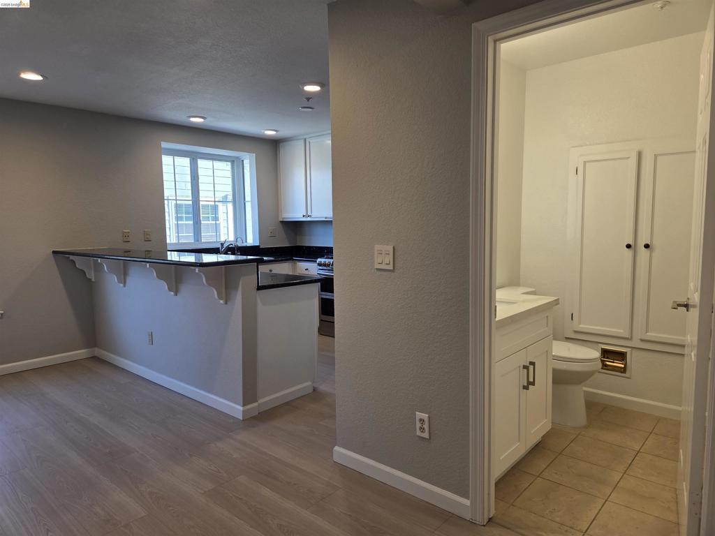 1107 Outrigger Lane Property Photo 22