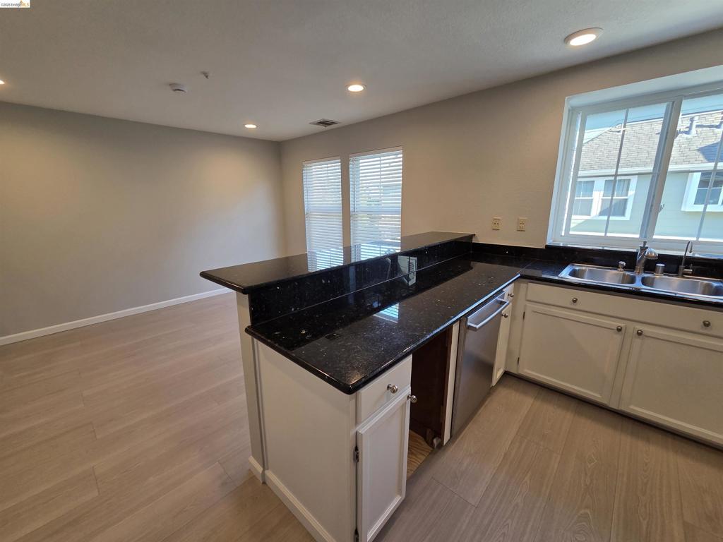 1107 Outrigger Lane Property Photo 26