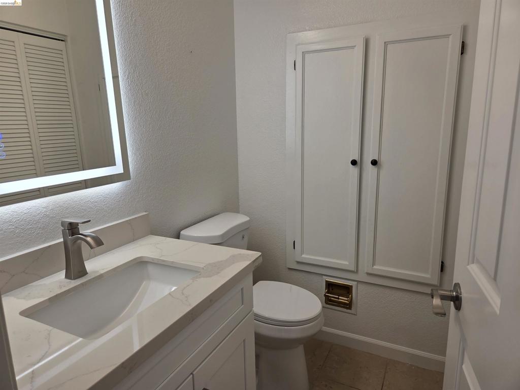 1107 Outrigger Lane Property Photo 29