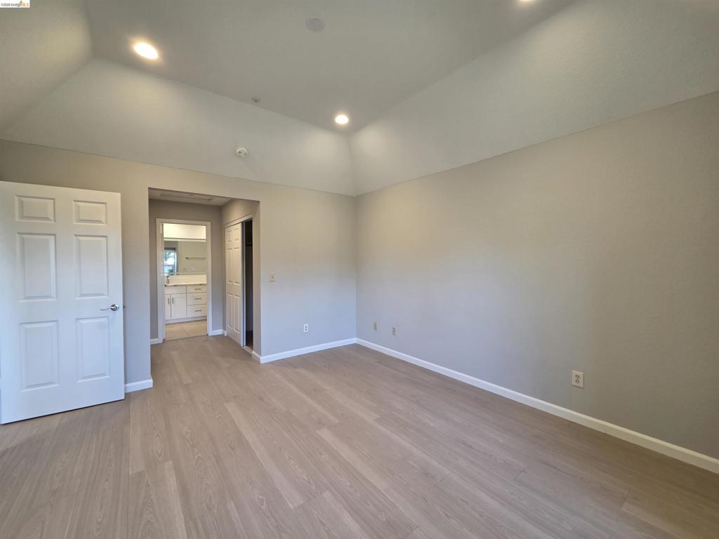 1107 Outrigger Lane Property Photo 44