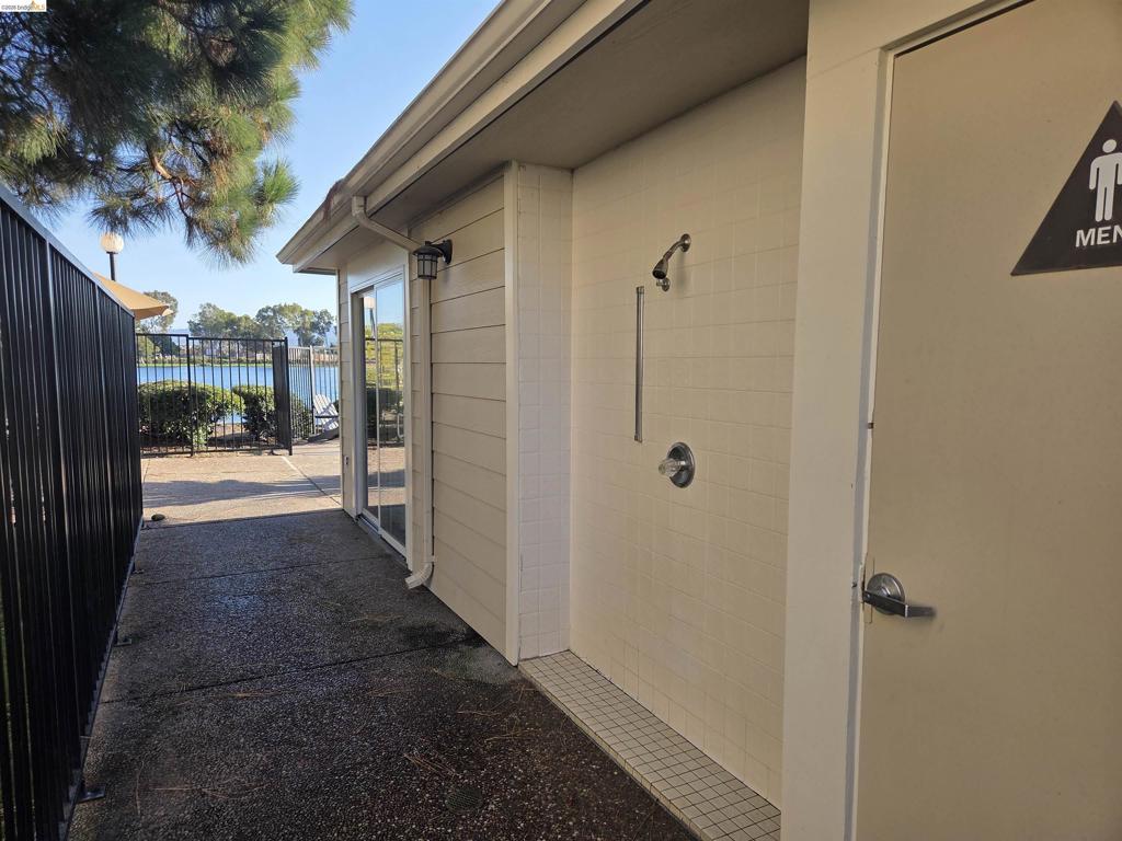 1107 Outrigger Lane Property Photo 55