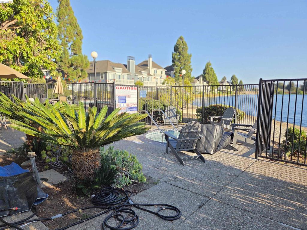 1107 Outrigger Lane Property Photo 56