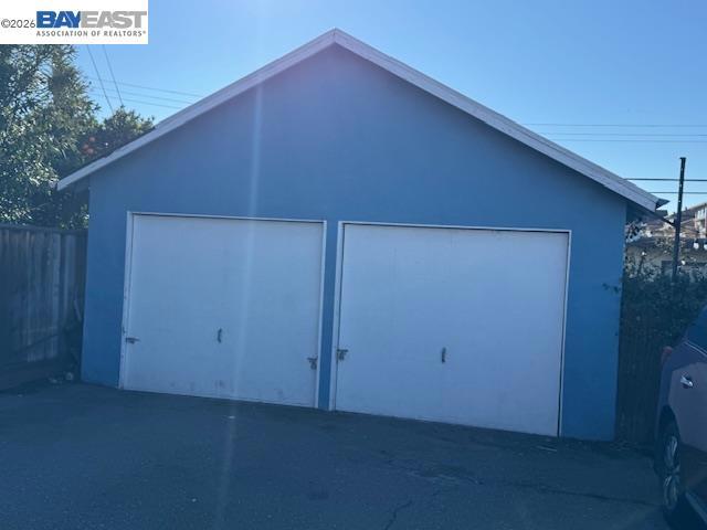 20942 Wilbeam Ave Property Photo 6