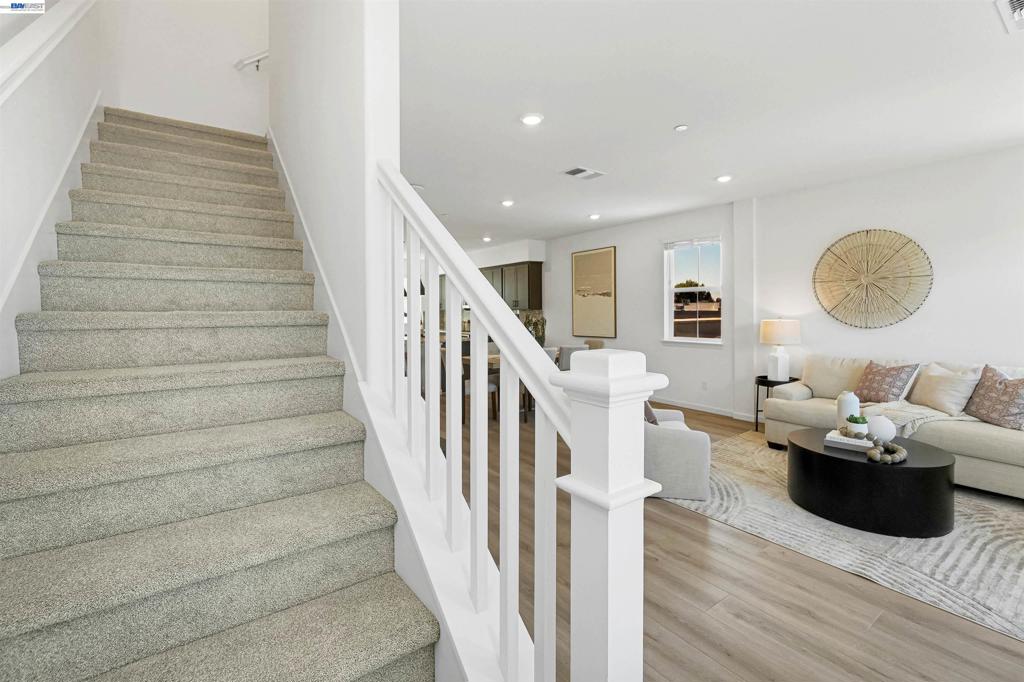 3767 Castro Valley Blvd. Property Photo 28