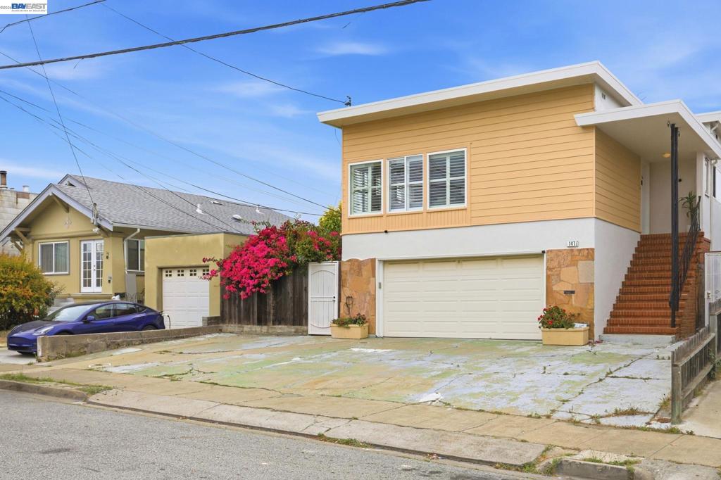 147 San Benito Ave Property Photo 4