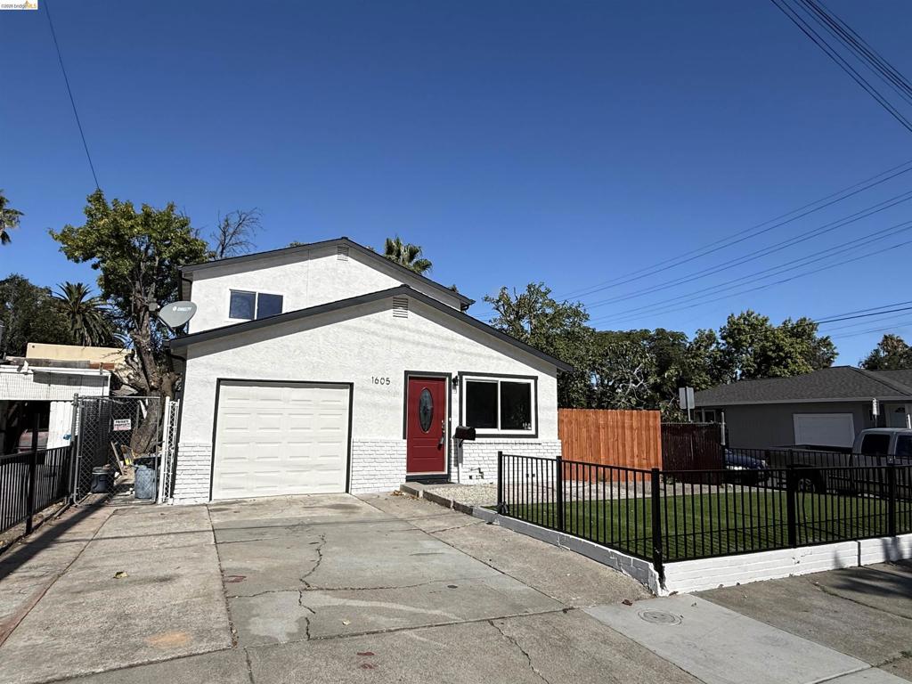 1605 Norton St Property Photo 1