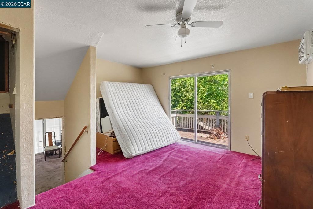 1318 Potter St Property Photo 14