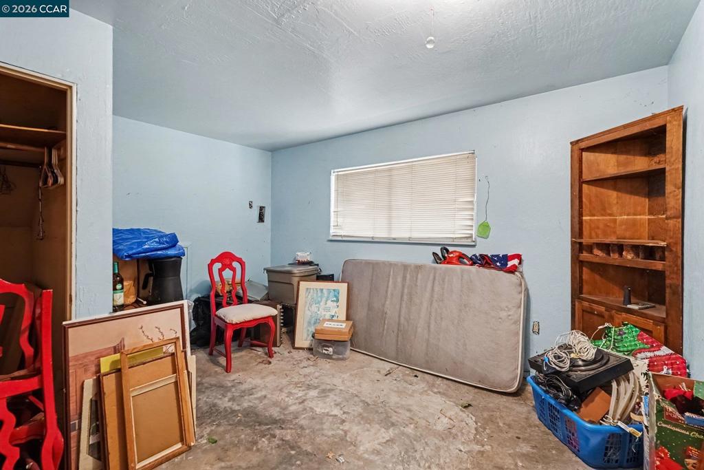 1318 Potter St Property Photo 15