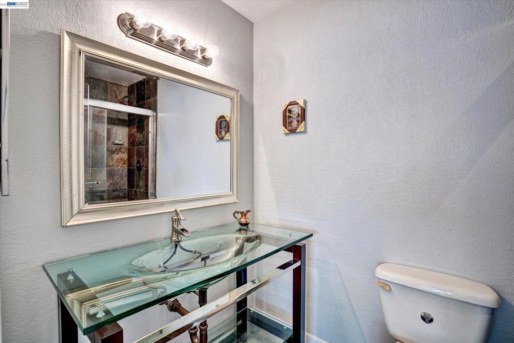 2511 Mistletoe Dr Property Photo 16