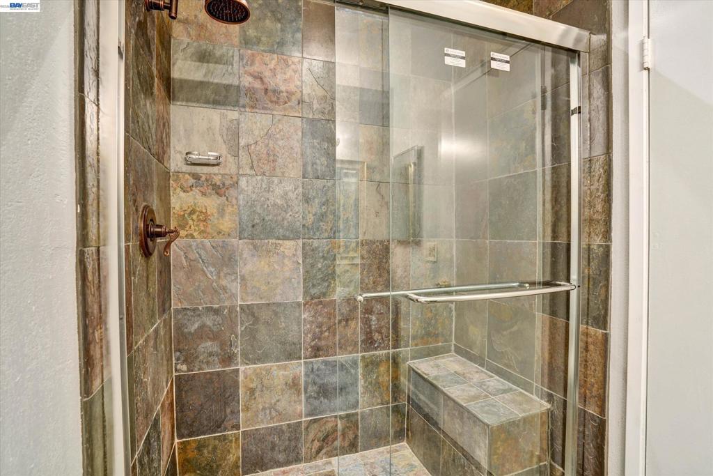 2511 Mistletoe Dr Property Photo 17