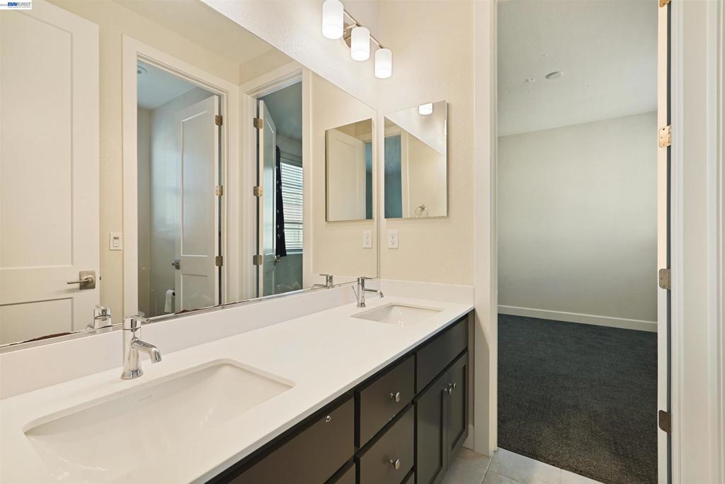 5915 Abbott St Property Photo 21