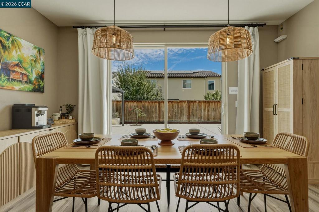 5409 Capay Valley Ln Property Photo 3