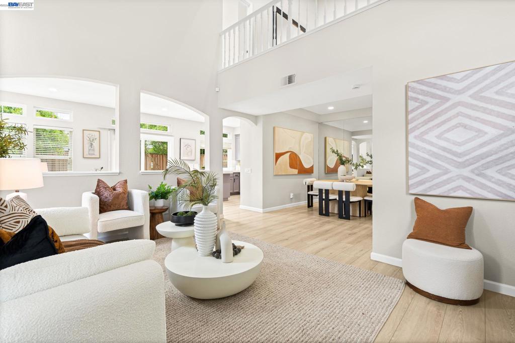 5388 Ontario Cmn Property Photo 5