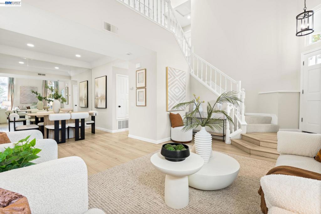 5388 Ontario Cmn Property Photo 9