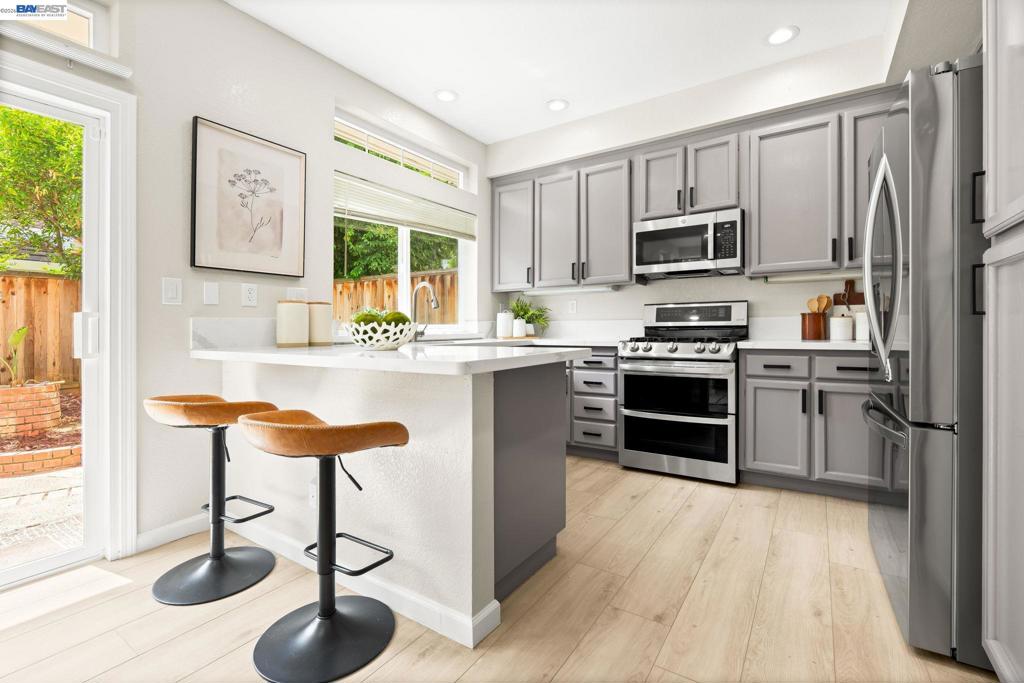 5388 Ontario Cmn Property Photo 15