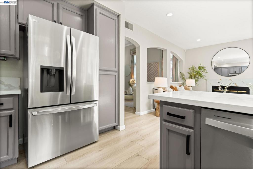 5388 Ontario Cmn Property Photo 16