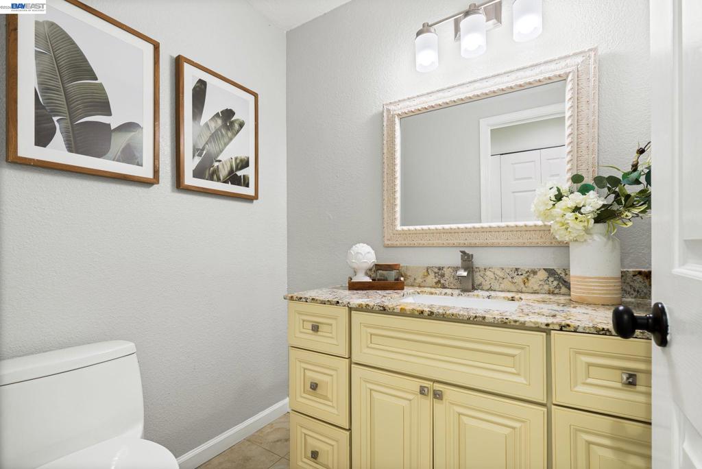 5388 Ontario Cmn Property Photo 20