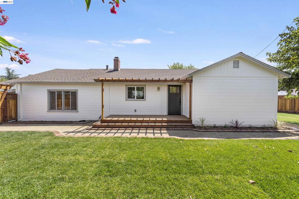 2824 Cowell Rd. Property Photo 1