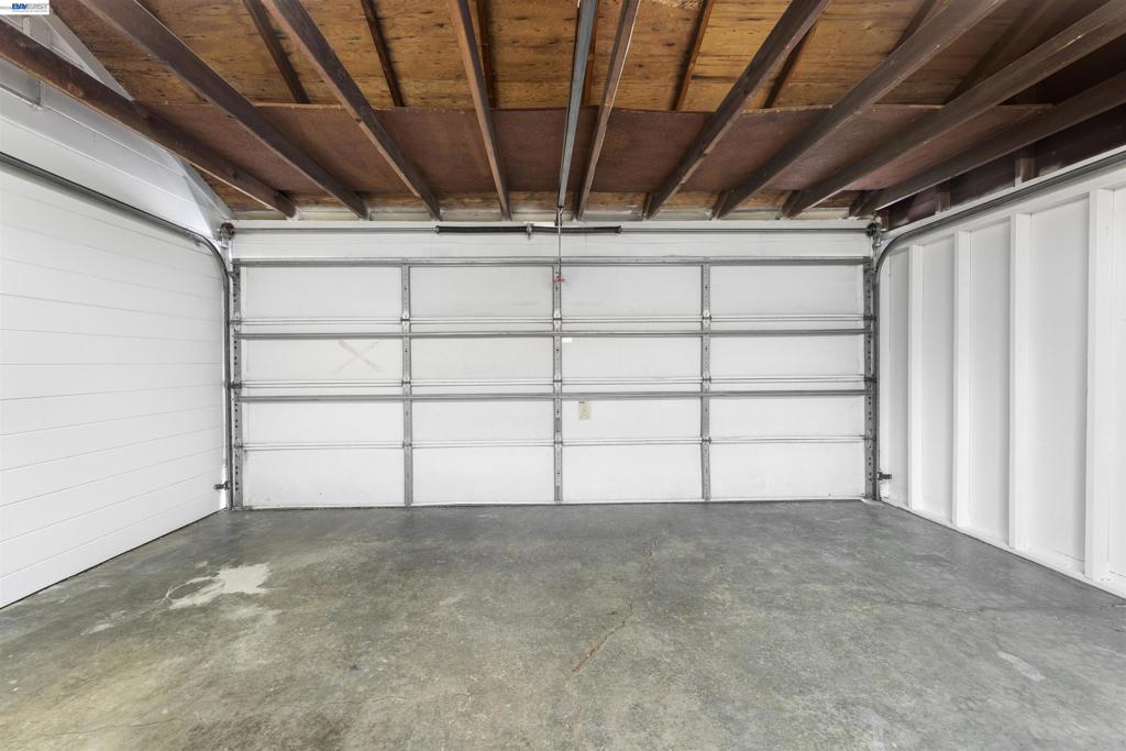 2824 Cowell Rd. Property Photo 35