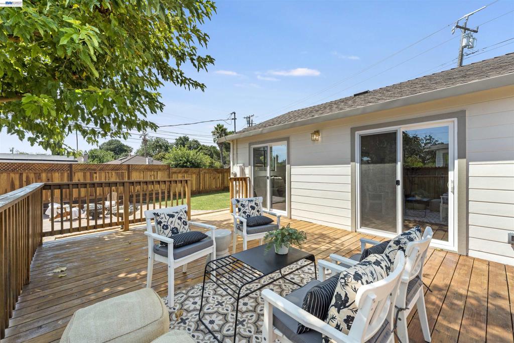 2824 Cowell Rd. Property Photo 41