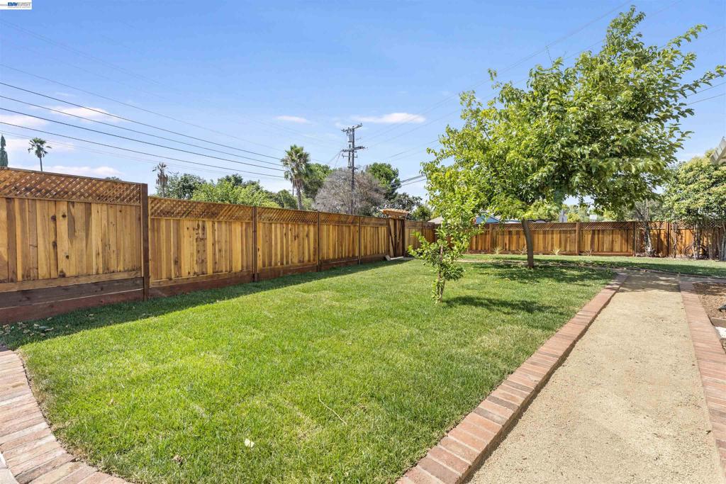 2824 Cowell Rd. Property Photo 44